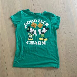 Disney Kids Green T-Shirt - Good Luck Charm